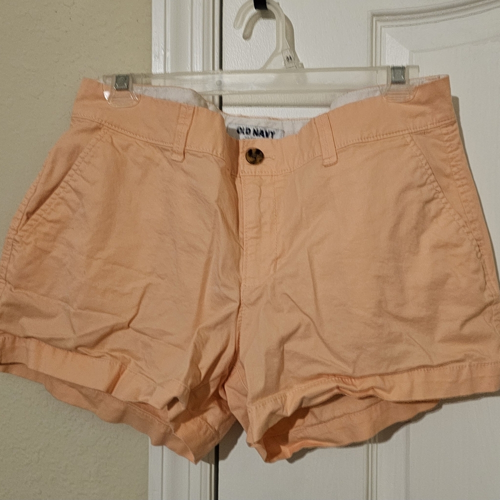 Old Navy Women's Peach Shorts
